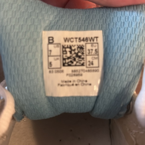 Womens New Balance 546 - Picture 7 of 7